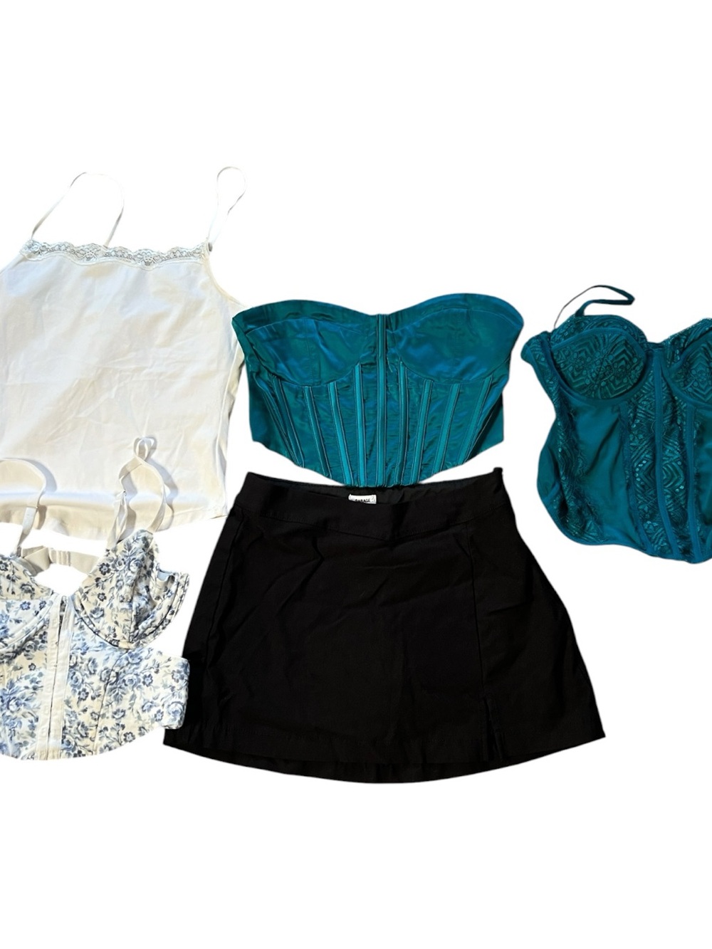 Women’s Crop Top Bundle – 5 Tops (Garage, Shein, Jo&Co, Universal !and More).#J